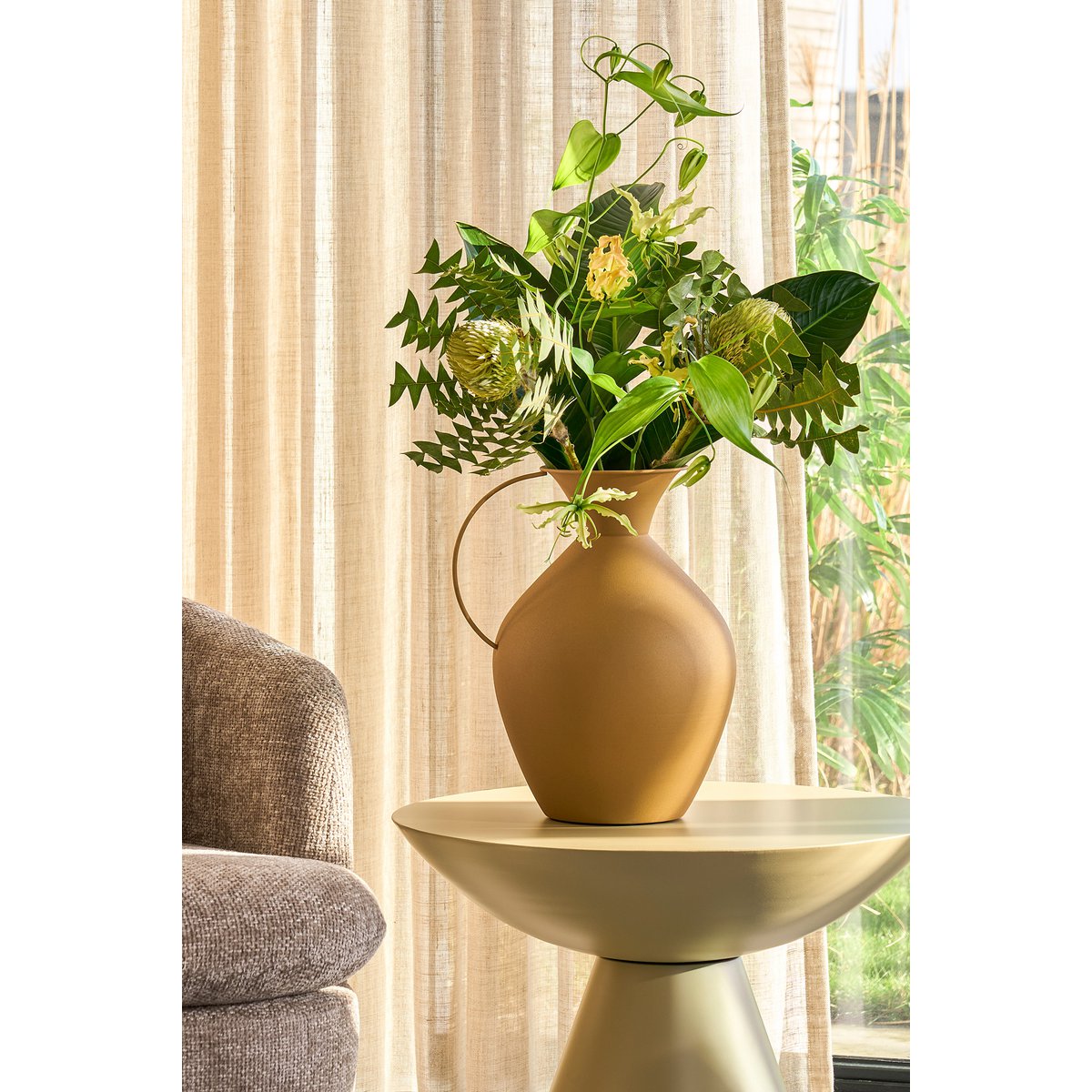 Vase Gyge - L30 x B24 x H37 cm - Métal - Jaune