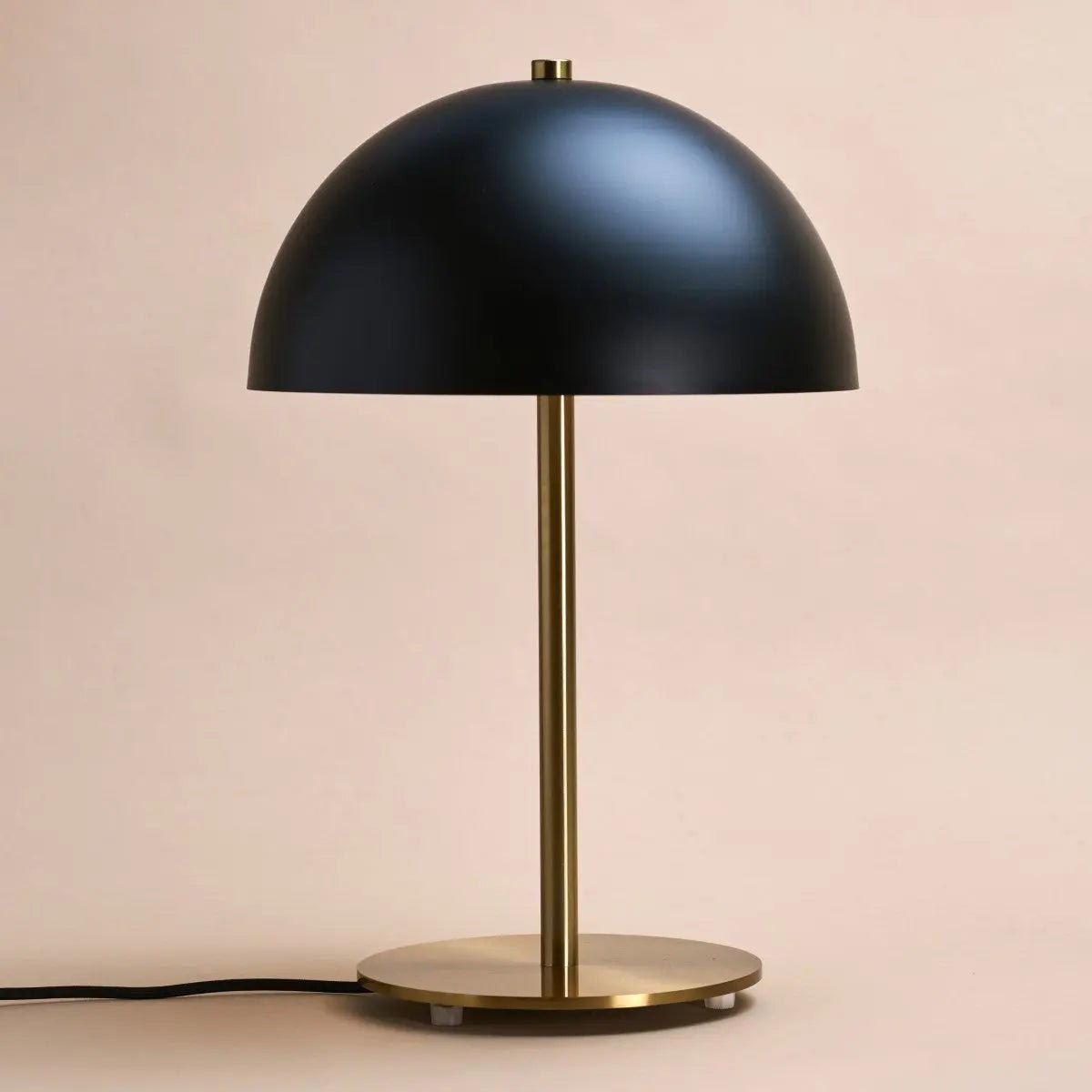Lampe de table Lola Gold & Black – Design élégant en métal avec interrupteur marche/arrêt