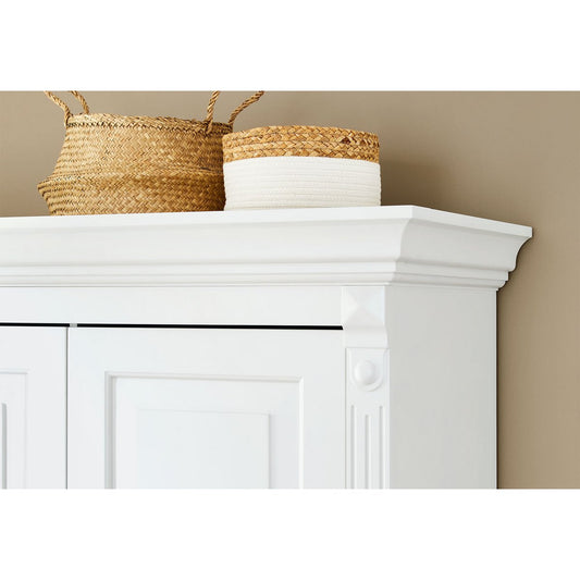 Nursery 'Emilia' large, incl. shelf
4 pieces: baby bed, large changing table, large wardrobe, wall shelf