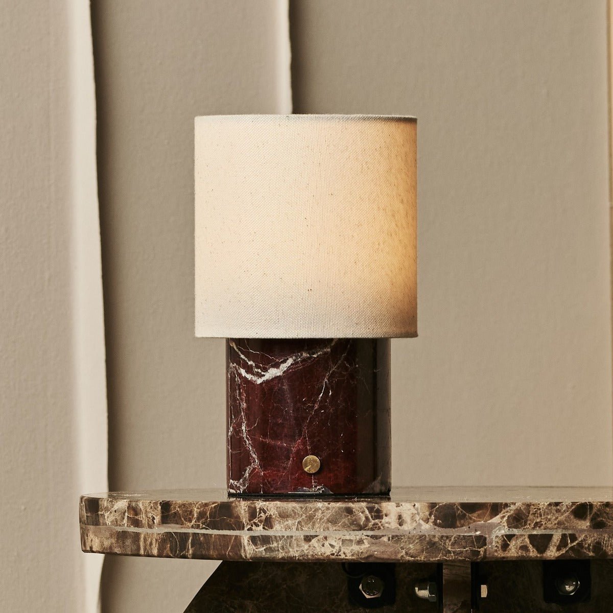 Lampe de table rechargeable en marbre Dou Red / Rosso Levanto