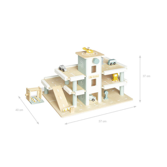 'Kurt' parking with accessories