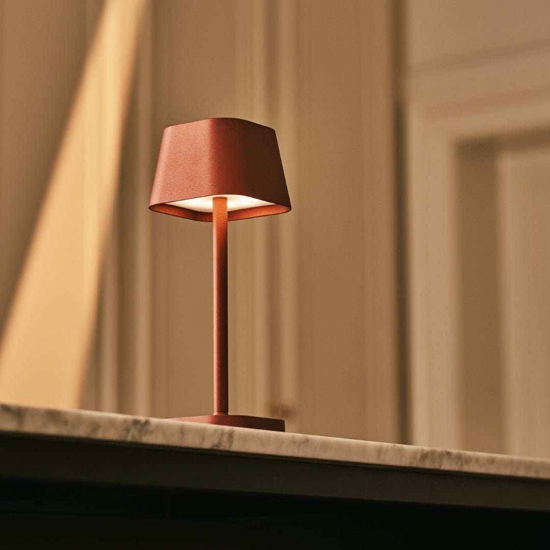 Ava Bronze - lampe de table rechargeable | Élégant, sans fil et dimmable