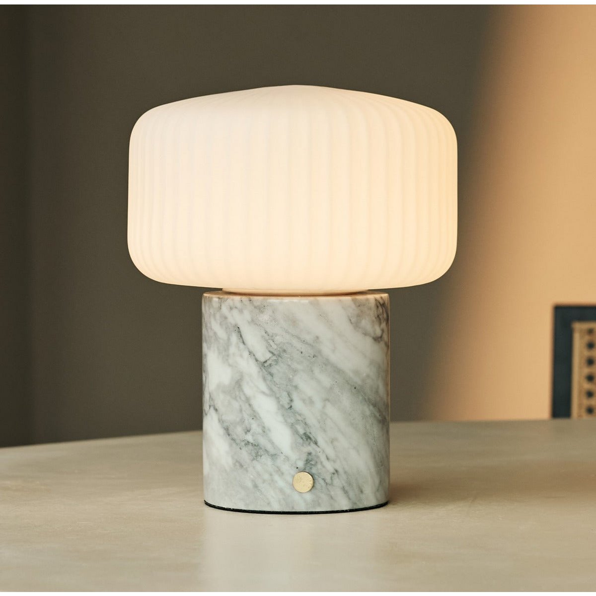 Renoir White / Bianco Statuarietto – Lampe de table rechargeable en Marbre