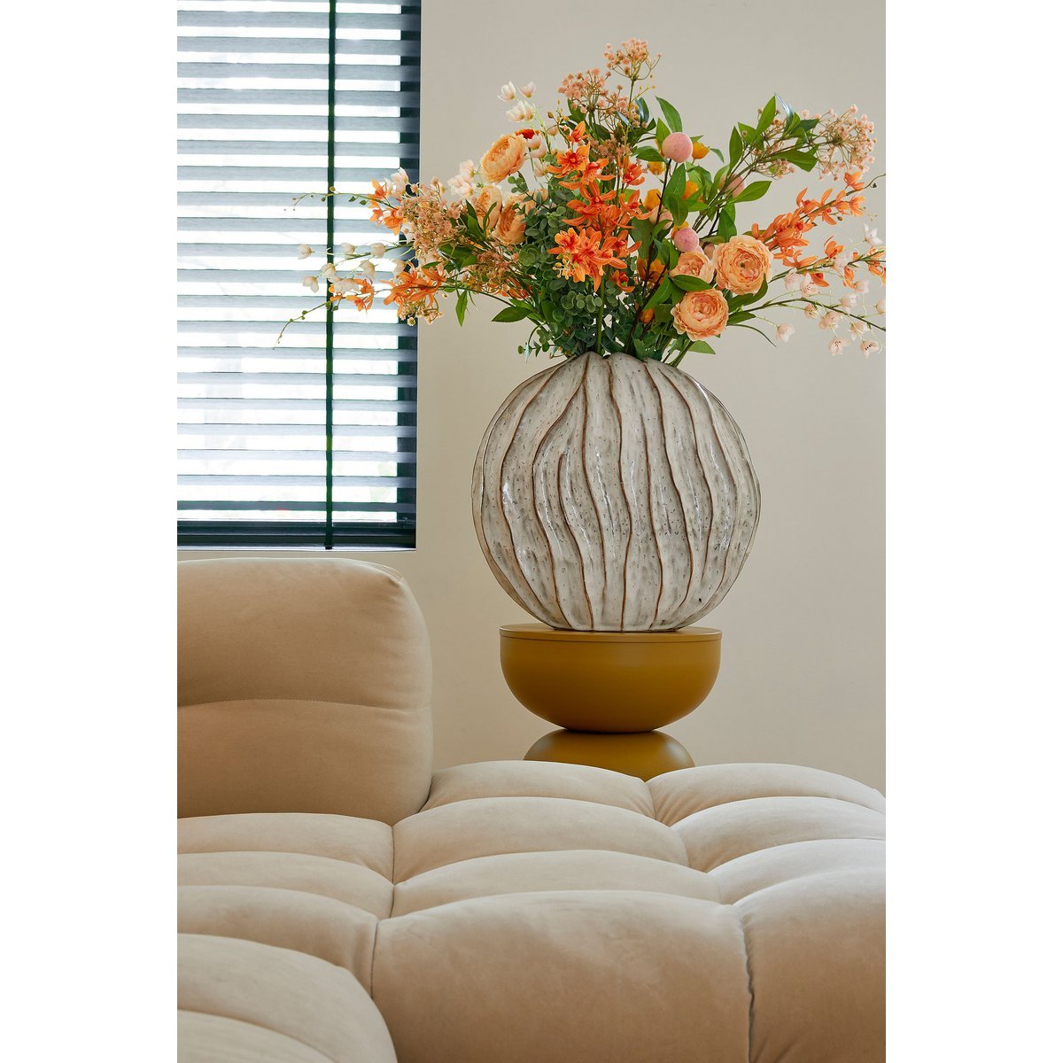 Jovi Vase - L43 x B23 x H41 cm - Céramique - blanc