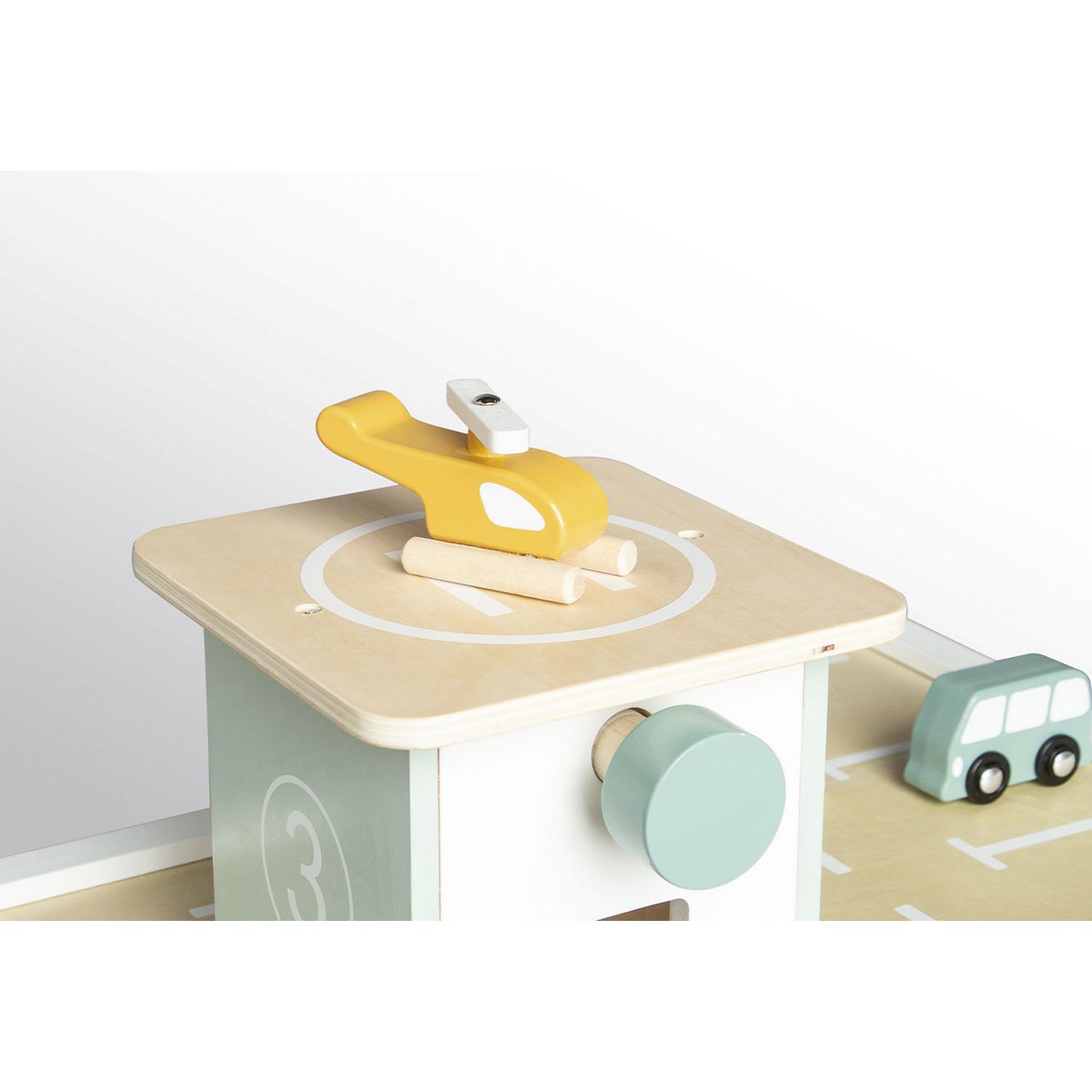 Parking 'Kurt' avec accessoires