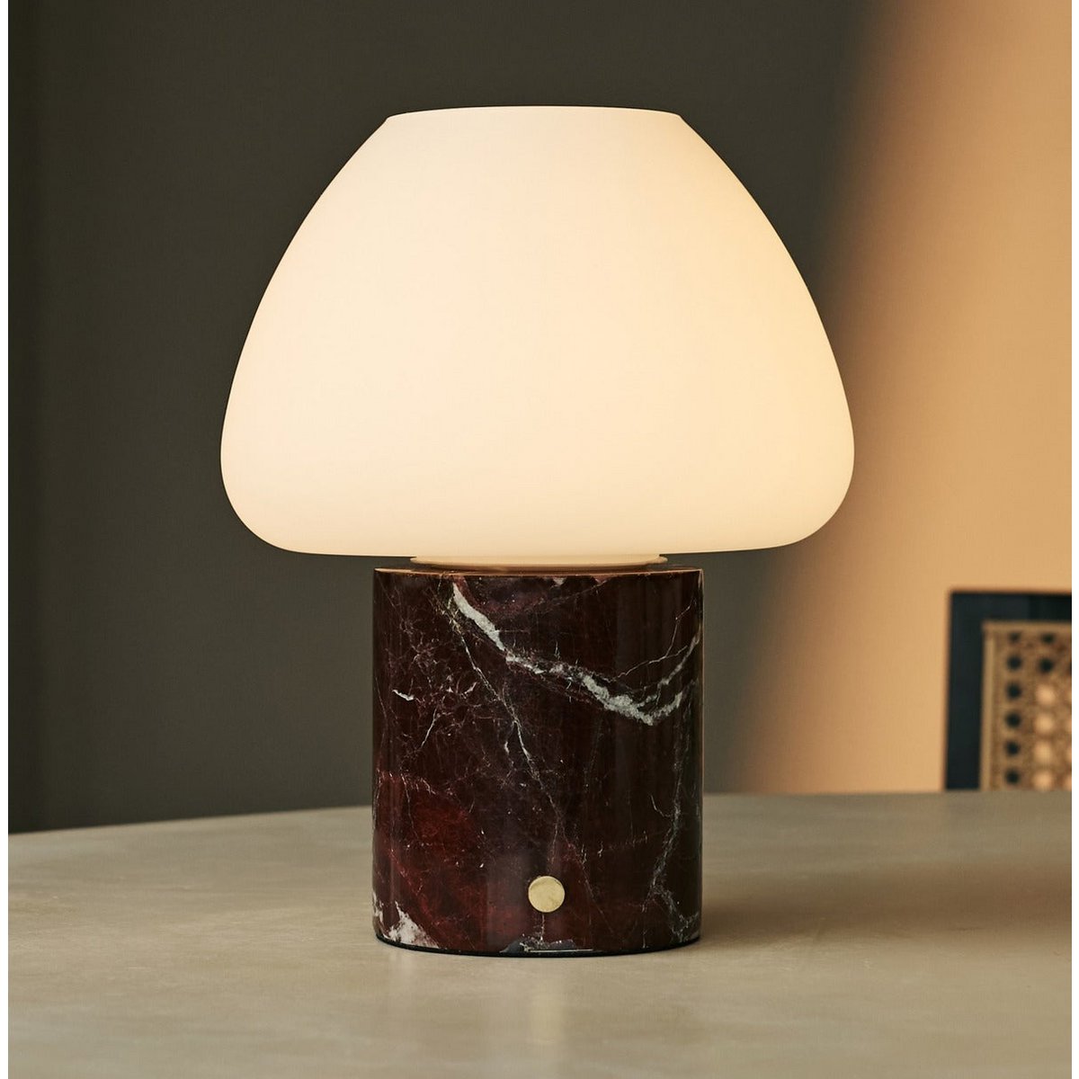 Ostade Red / Rosso Levanto – Lampe de table en Marbre&nbsp;