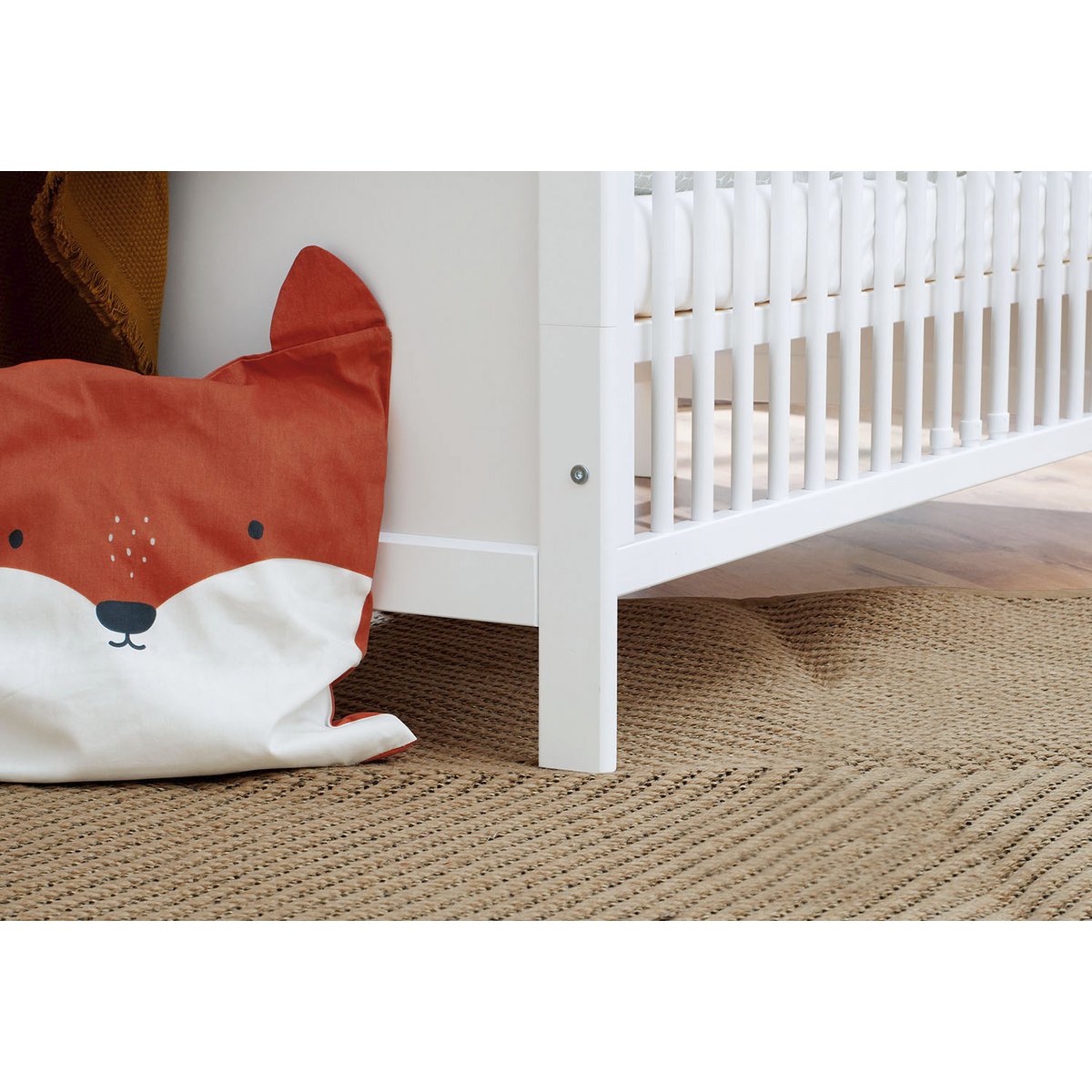 Set de démarrage 'Viktoria' large 2 parties : lit bébé, meuble à langer large