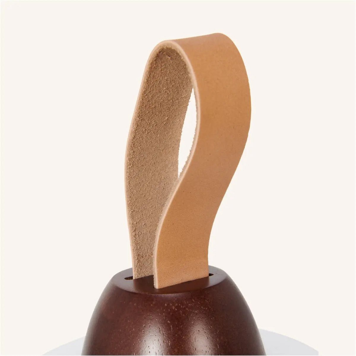 Lampe rechargeable Liv marron foncé – Bracelet en cuir, variable, 3 modes d'éclairage, sans fil