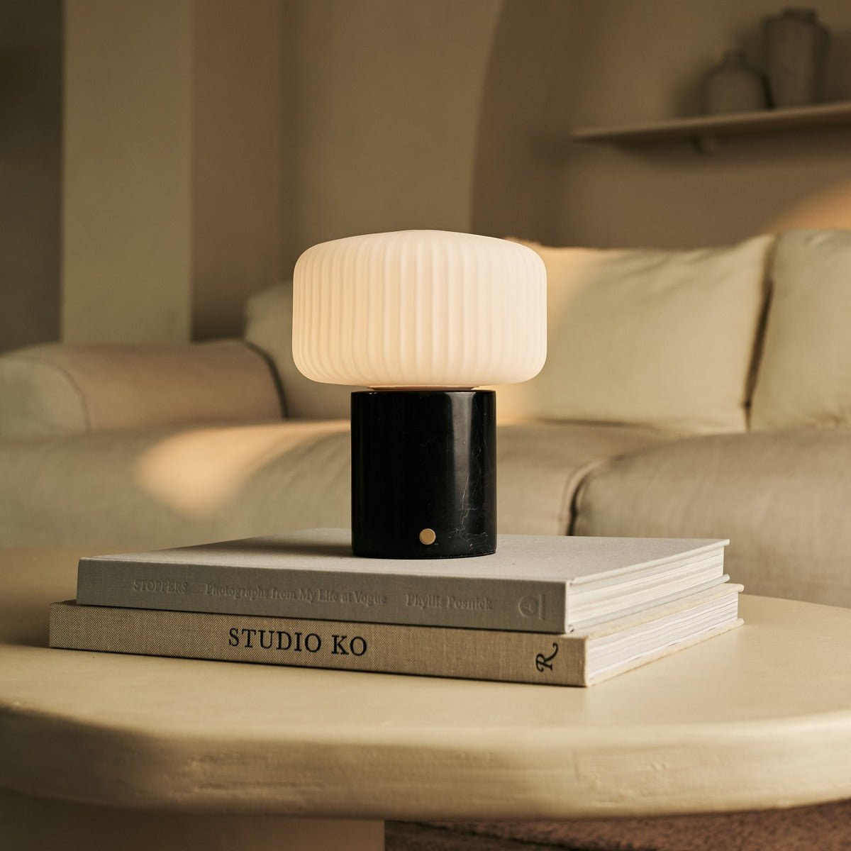 Renoir Black / Nero Marquina – Lampe de table en Marbre