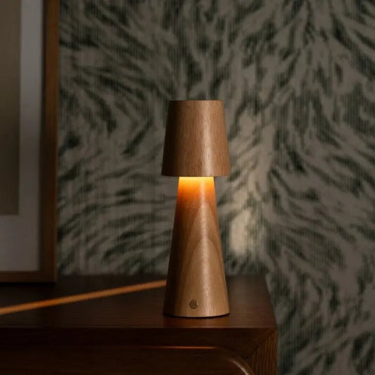 Lampe de table rechargeable Lucas – Sans fil, à intensité variable et chargement USB-C