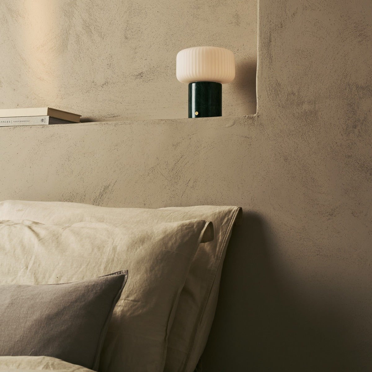 Renoir Green / Verde Alpi – Lampe de table en Marbre