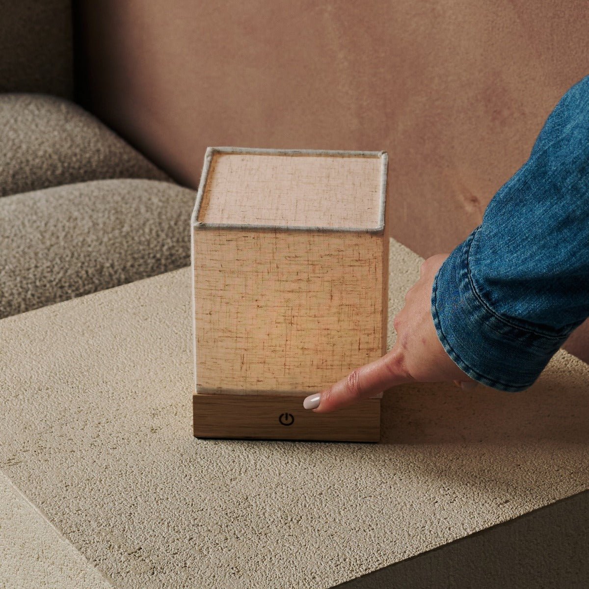 Lampe sans fil marron clair Zano avec bois et lin - Éclairage d'ambiance, lampe de table à LED avec batterie