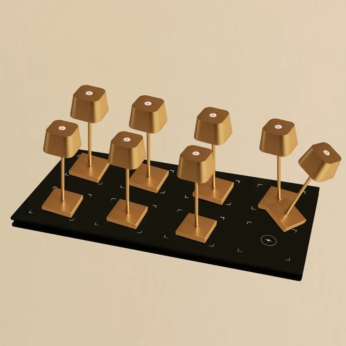 Combi Set Professional - 8 x Sarphati Mini Gold Rechargeable Table Lamps and 1 x Central Station Wireless Charging Station with Qi-Technology - Perfect for Restaurants, Hospitality and Hotels