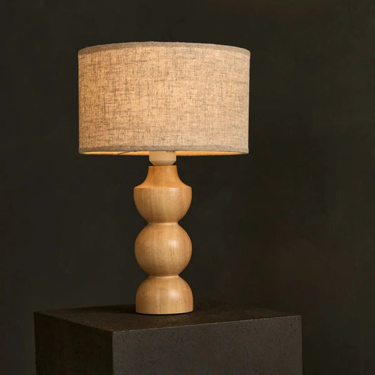 Lampe en bois brun clair Oliver avec une teinte beige | Conception géométrique élégante pour votre maison