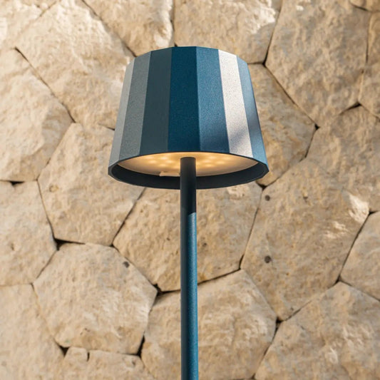 Wouter Delftware Blue Rechargeable Table Lampe - Charge sans fil, Dimmable, durée de vie de la batterie de 120 heures