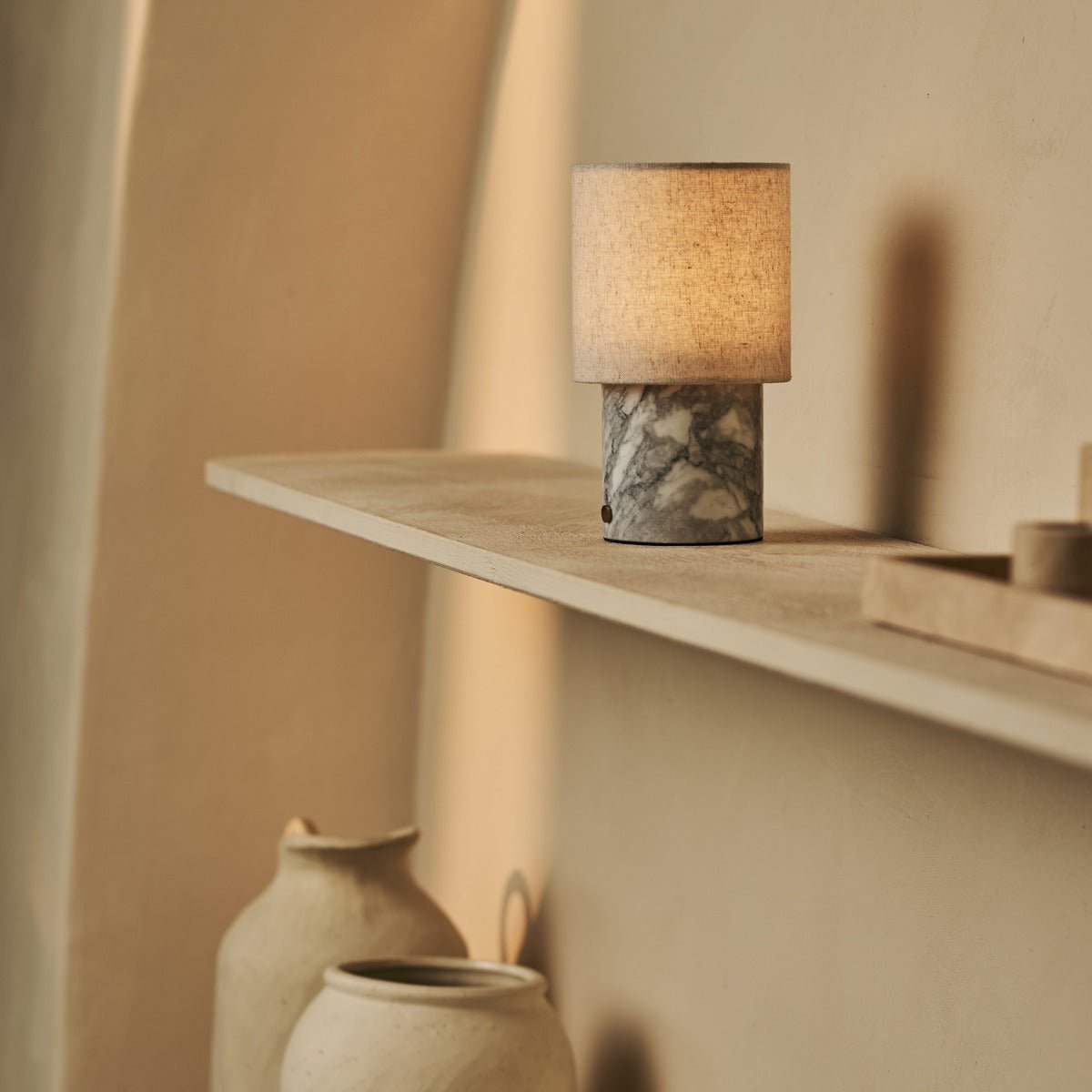 Onoda White / Bianco Statuaritto – Lampe de table en Marbre