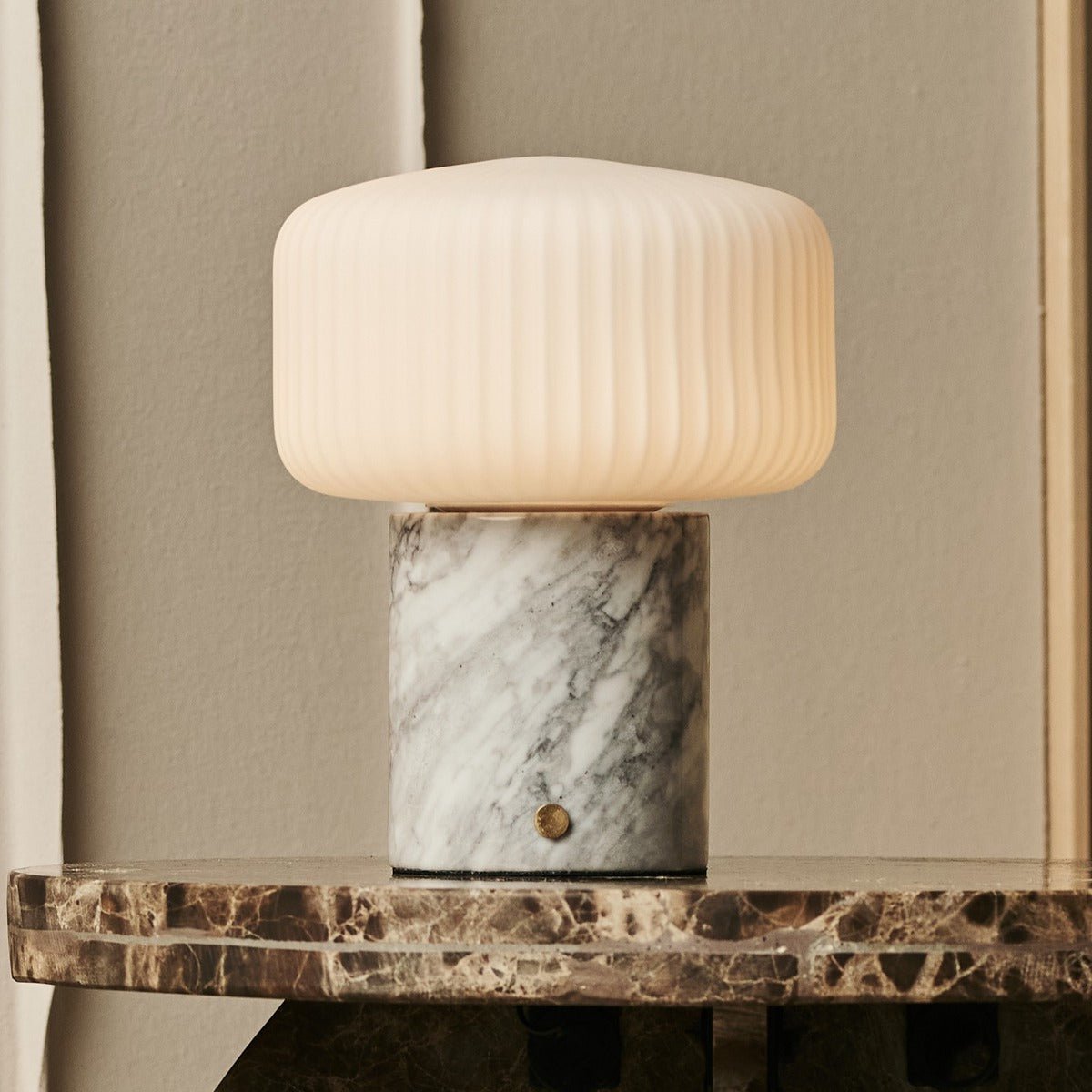 Renoir White / Bianco Statuarietto – Lampe de table rechargeable en Marbre