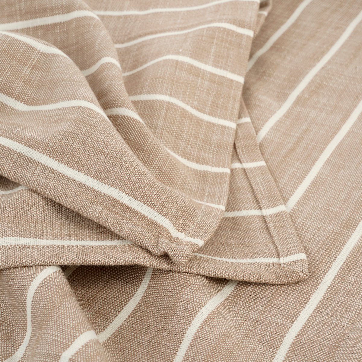 Alivo tablecloth - L250 x W140 cm - Organic cotton - beige, white