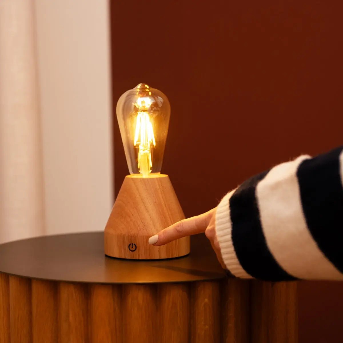 Lampe de table LED rechargeable marron clair Zavi – Sans fil, à intensité variable, batterie de 80 heures