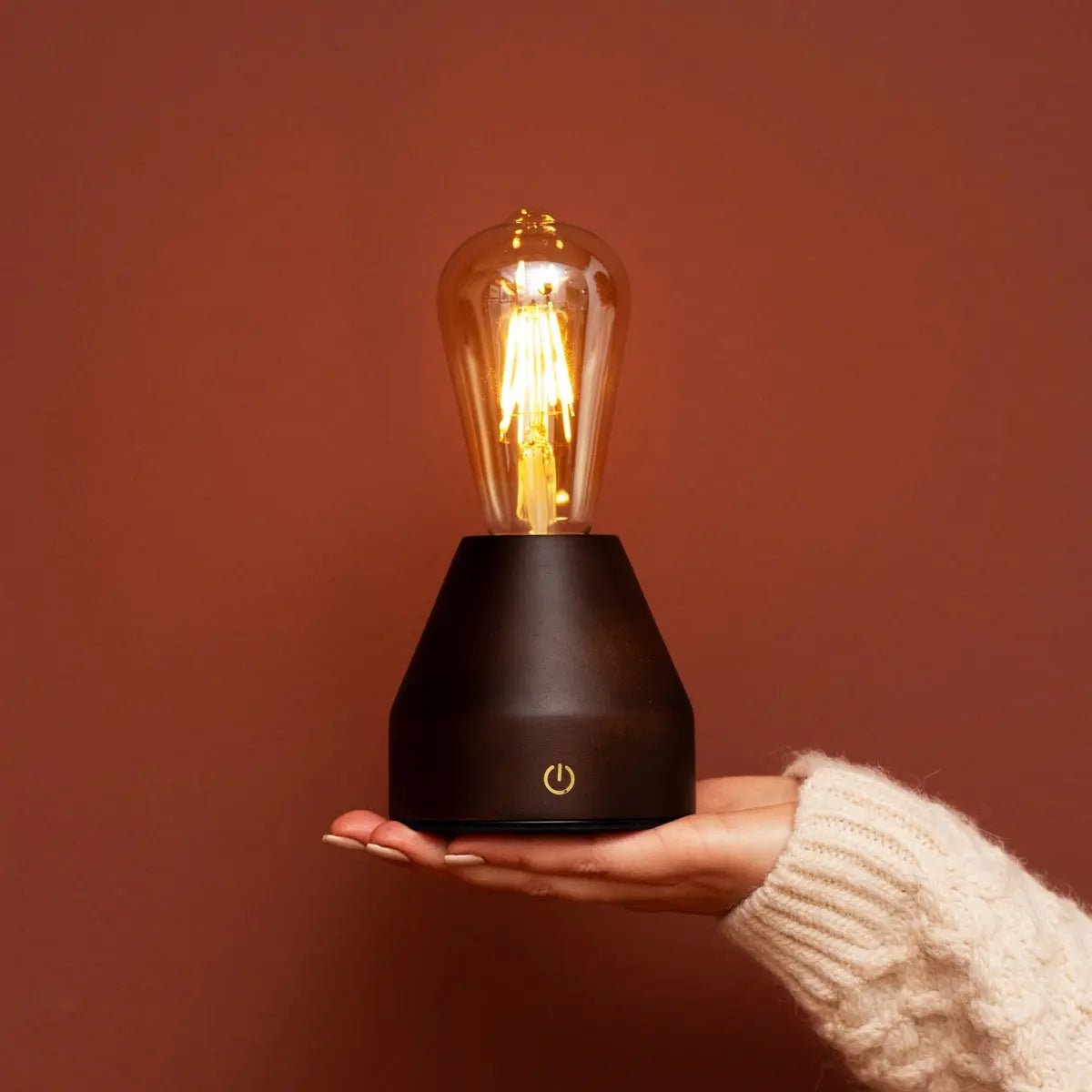 Lampe de table LED rechargeable marron foncé Zavi – Sans fil, à intensité variable, batterie de 80 heures