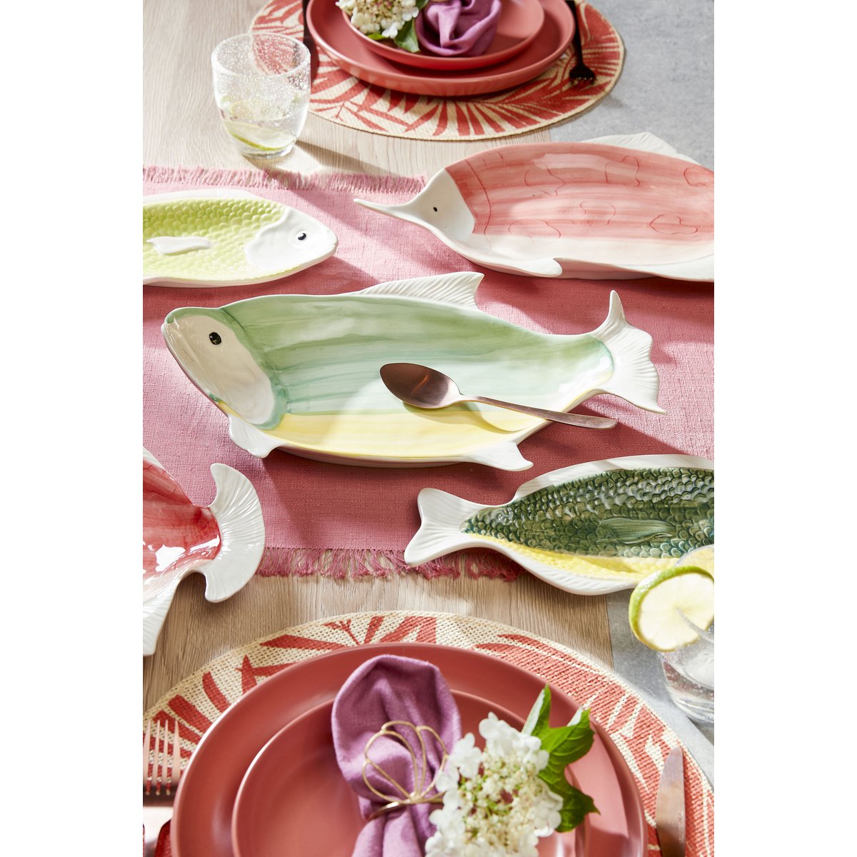 Assiette Poisson - L29 x W14 x H2 cm - Céramique - Vert foncé