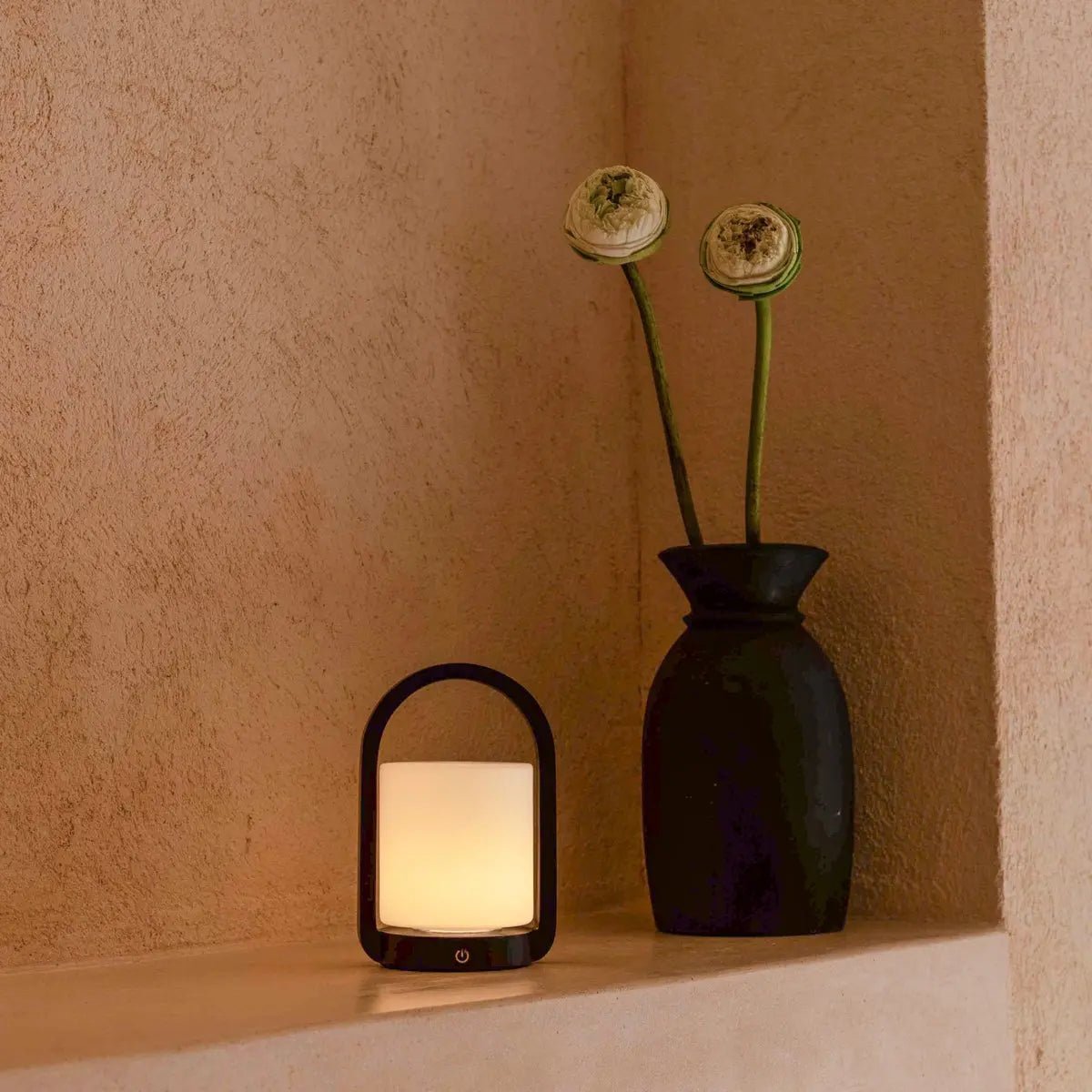 Lampe en bois George marron foncé – rechargeable, variable et portable