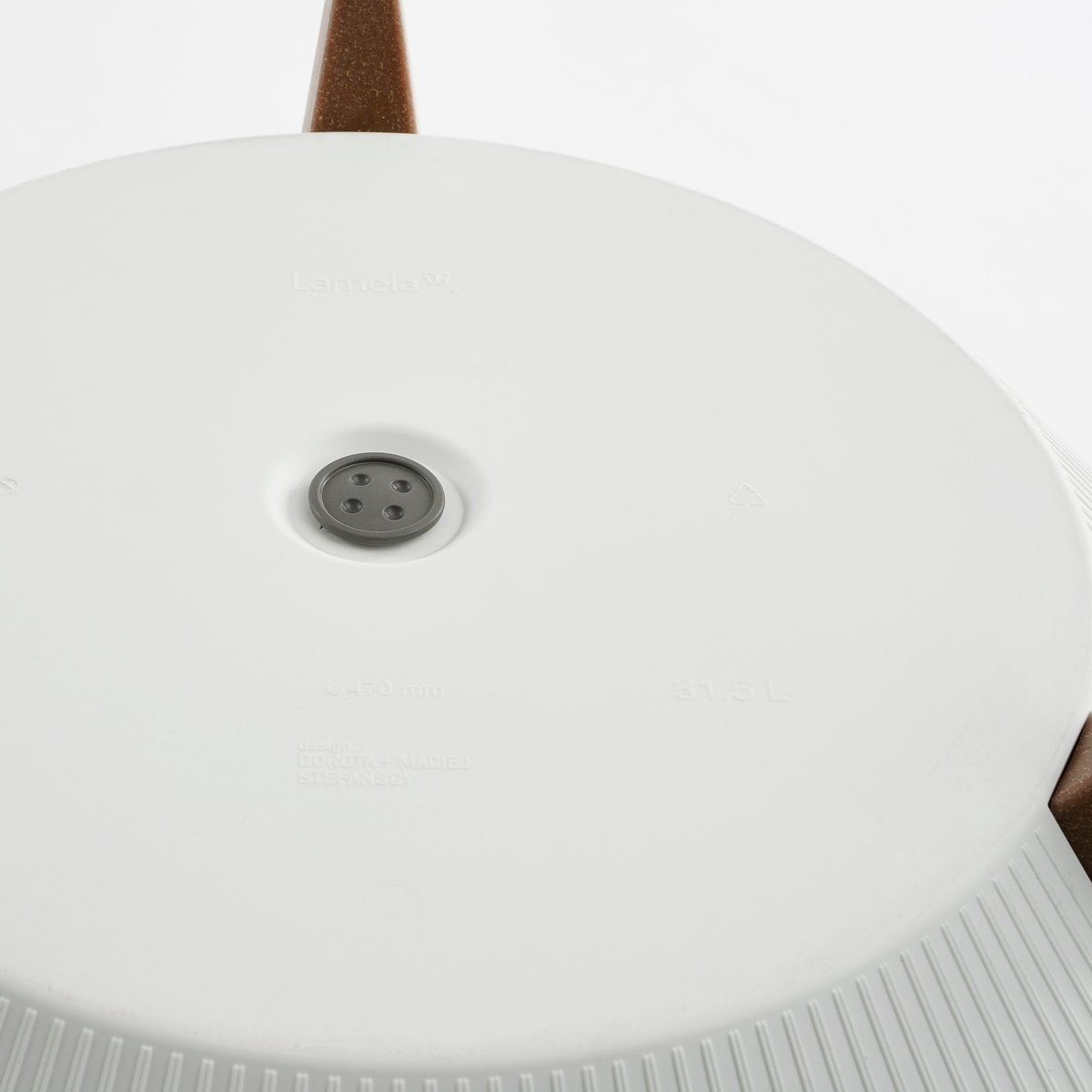 Doppio Flowerpot sur les jambes - H22 X Ø47 cm - Plastique recyclé - Mélange FSC - blanc