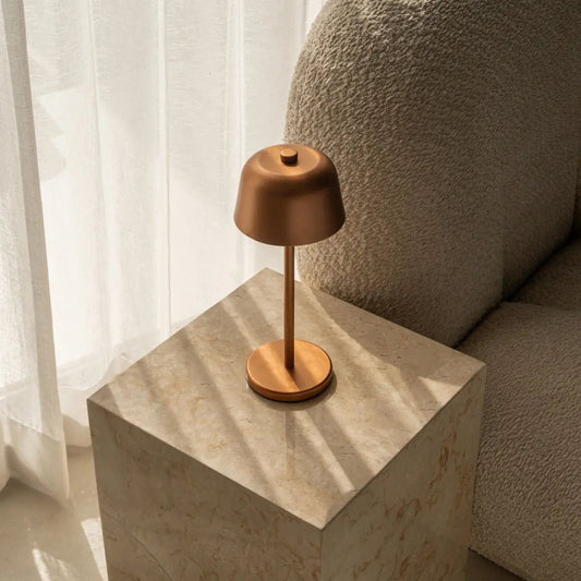 Lampe de table rechargeable en cuivre Anton | Éclairage élégant et sans fil