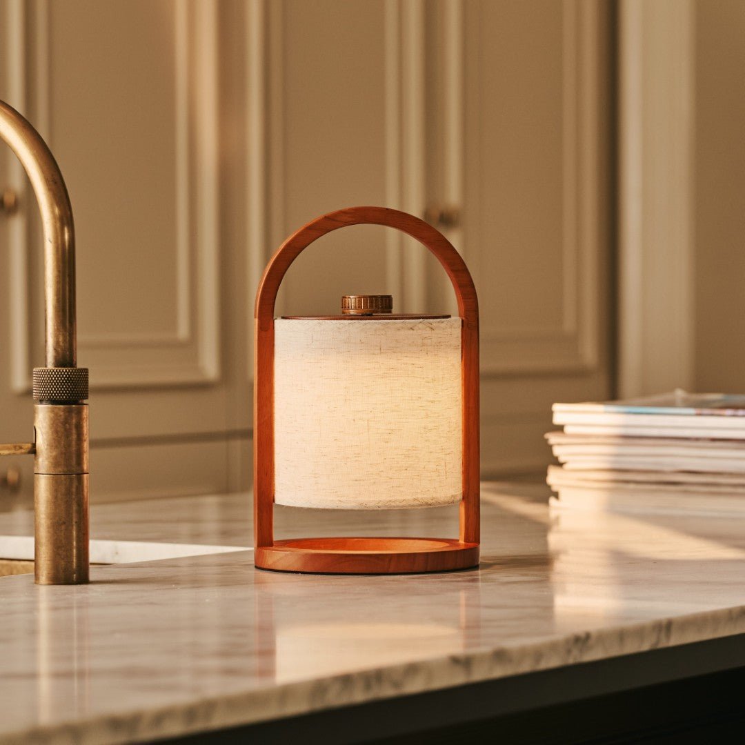 Lampe rechargeable en bois de châtaignier de la rivière - Lumière dimmable et sans fil