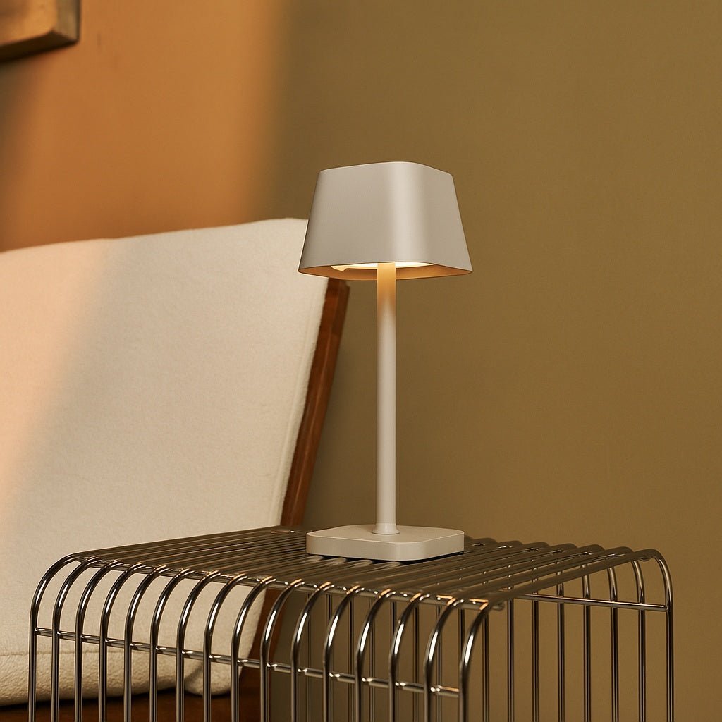 Ava Shadow Gray - lampe de table rechargeable | Élégant, sans fil et dimmable
