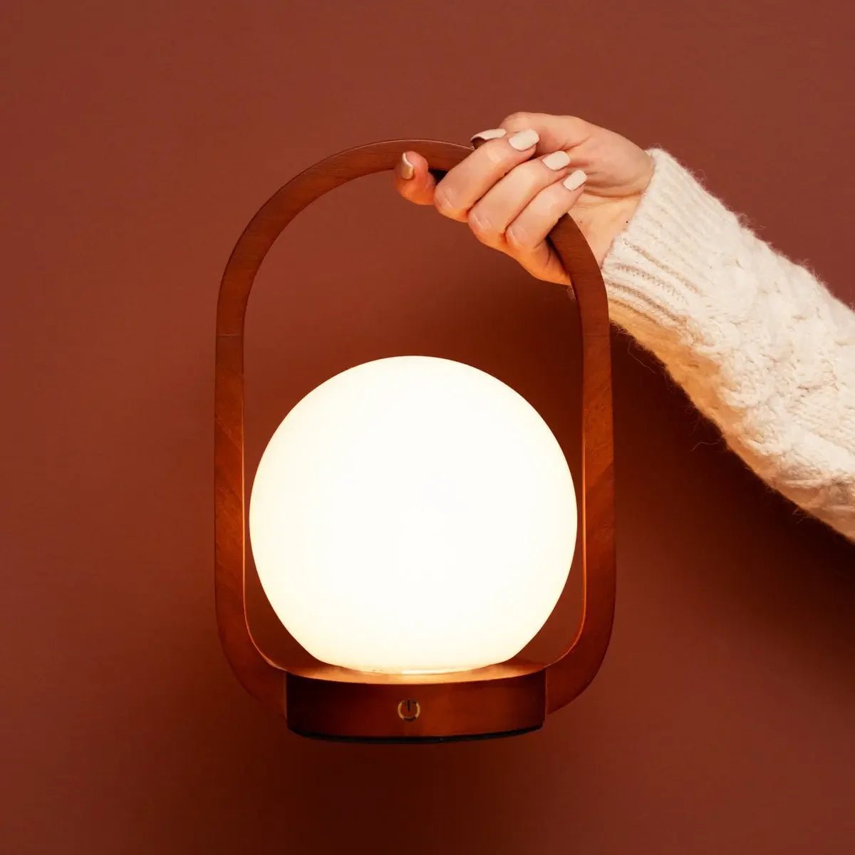 Lampe sans fil en bois marron Skye | Rechargeable et variable