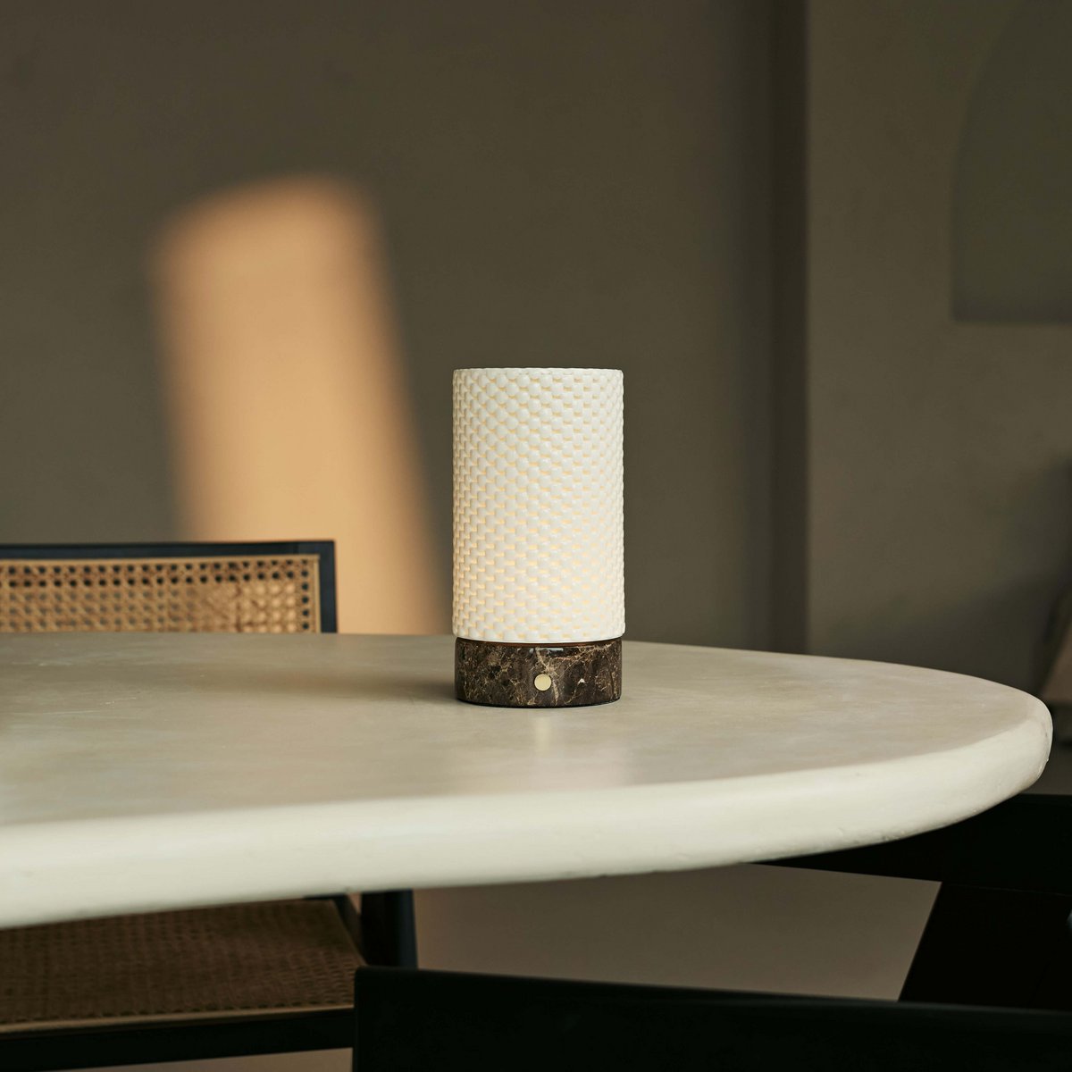 Luna Marble – Lampe de table en Marbre et Porcelaine - imprimée 3D