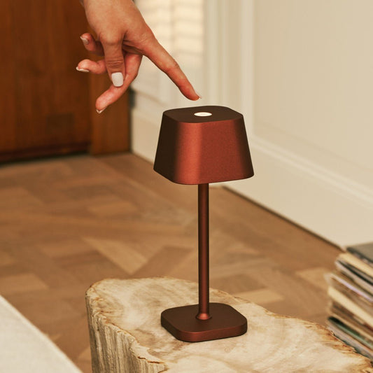 Ava Bronze - lampe de table rechargeable | Élégant, sans fil et dimmable