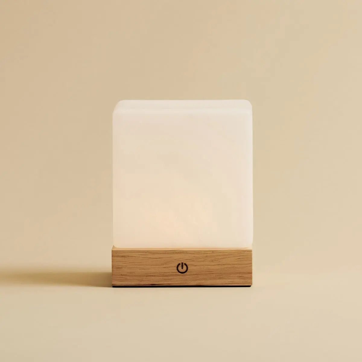 Lampe en bois sans fil brun clair avec verre congelé - batterie rechargeable, dimmable, 100 heures