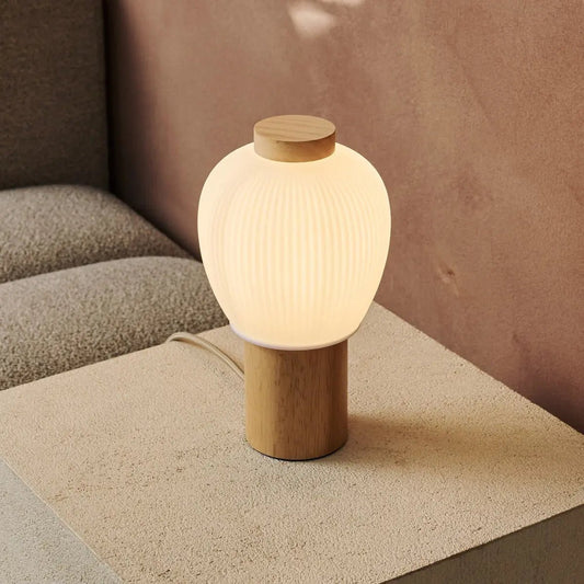 Lot Lampe en bois brun clair avec belle teinte en verre, lampe légère chaude et le design unique