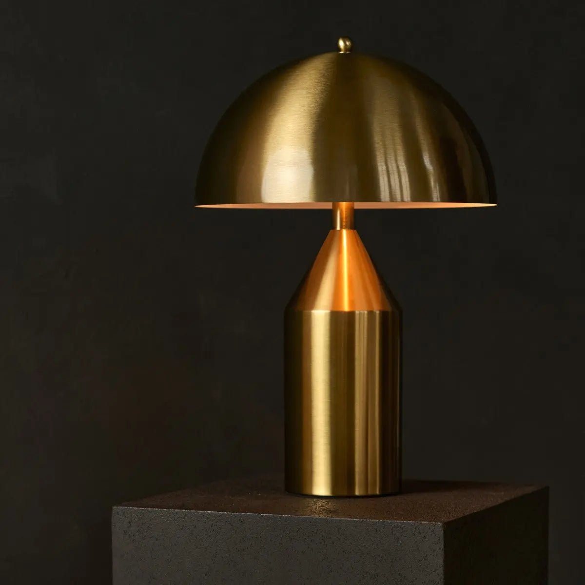 Lampe de dressoir Otto Gold – Lampe de table en métal élégante pour n'importe quelle pièce