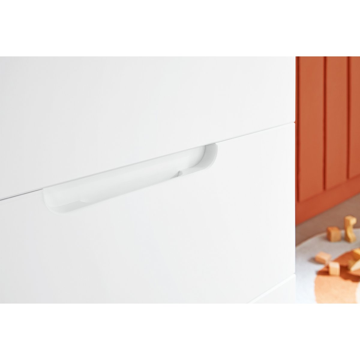 Nursery 'Bridge' extra large large
3 parties : lit bébé, meuble à langer extra large, grande penderie