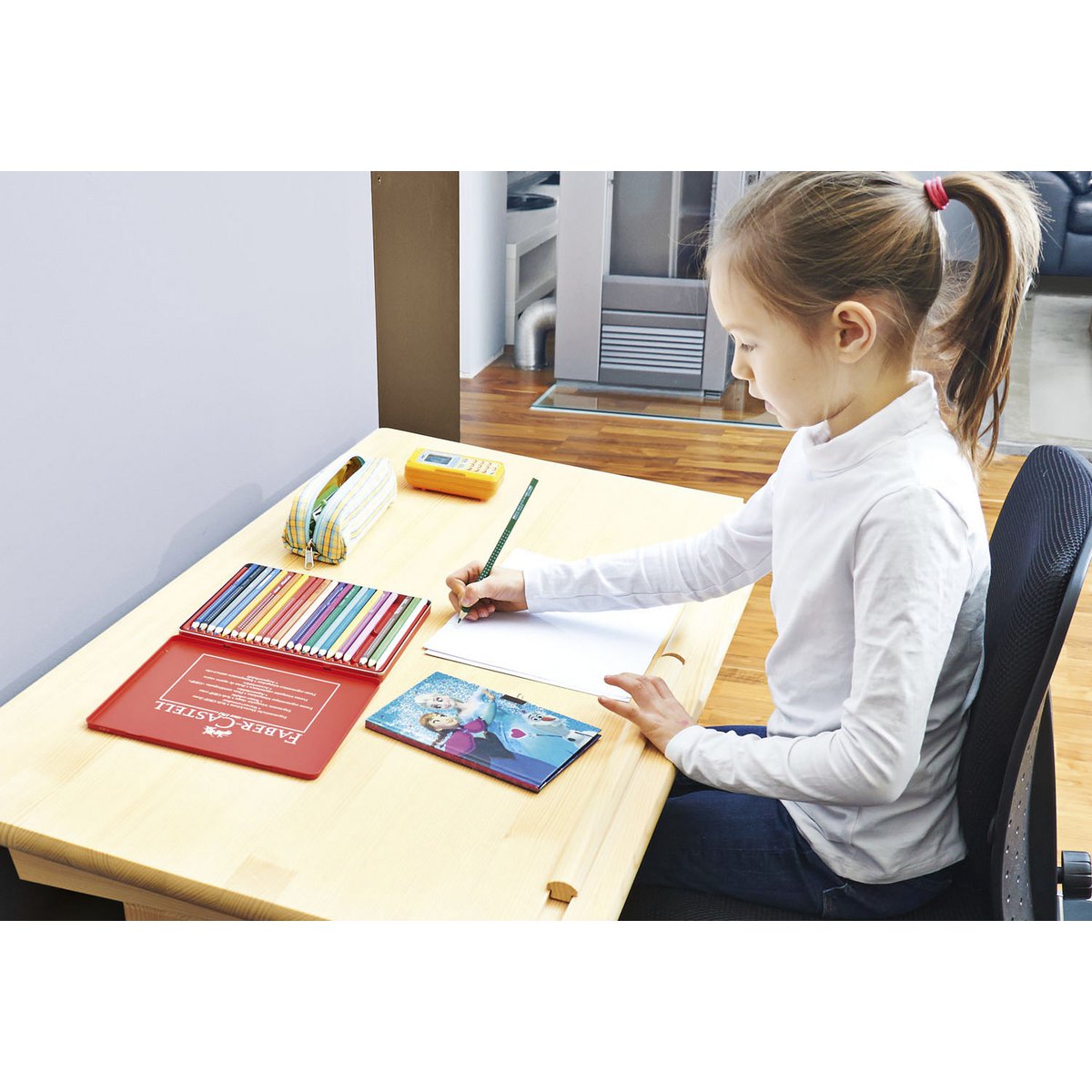 Bureau pour enfants 'Lena', laqué clair