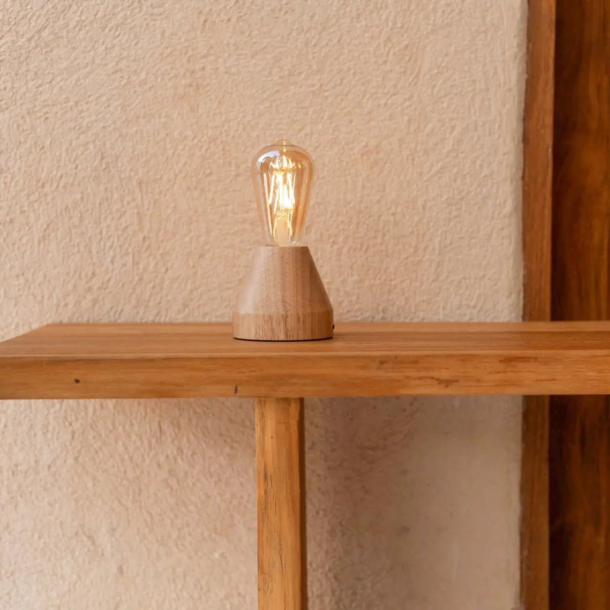 Lampe de table LED rechargeable marron clair Zavi – Sans fil, à intensité variable, batterie de 80 heures