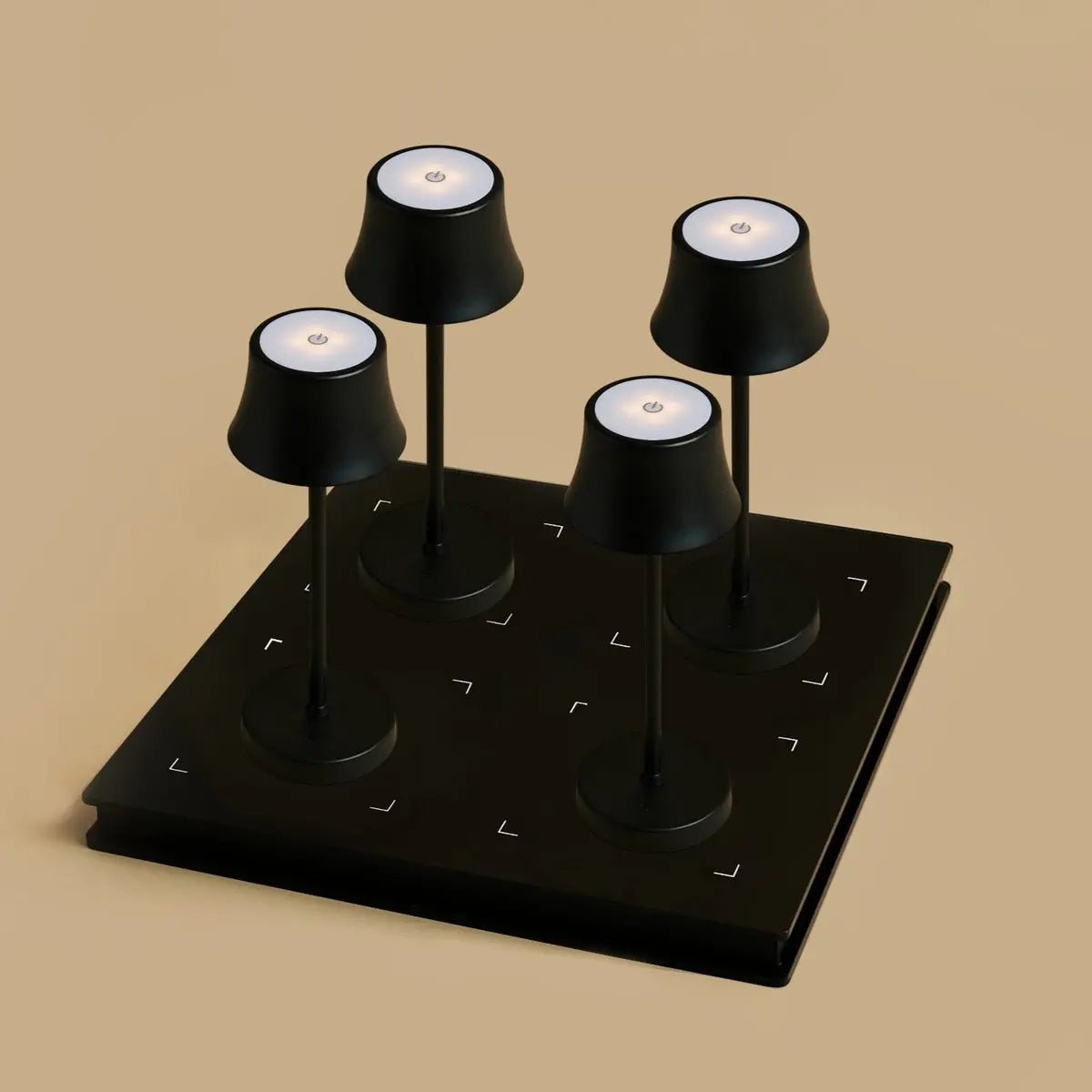 Combi Set Professional - 4 x de Pijp Mini Midnight Black Rechargeable Table Lampes et 1 X Amstel Wireless Station Wireles
