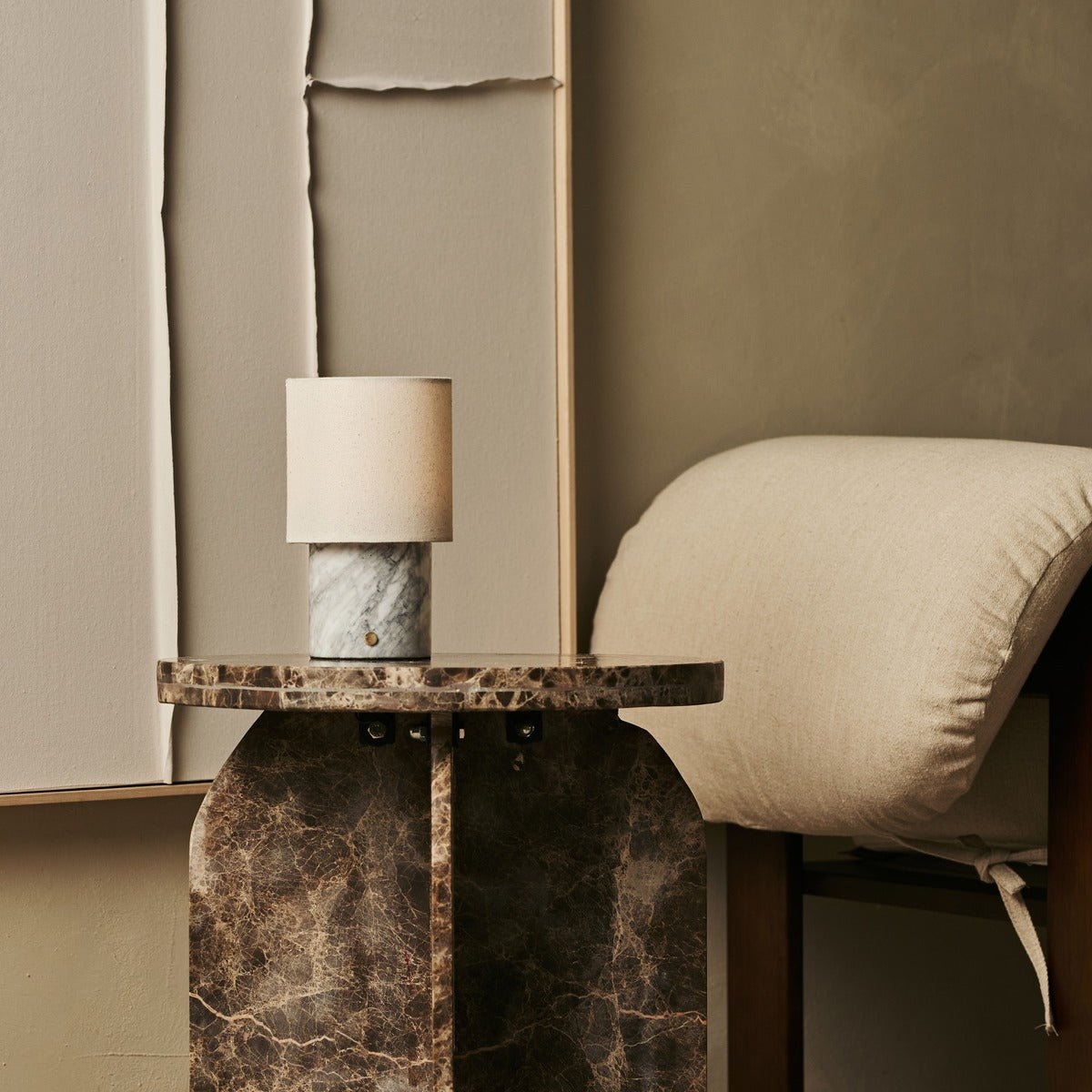 Dou White / Bianco Statuaritto – Lampe de table en Marbre