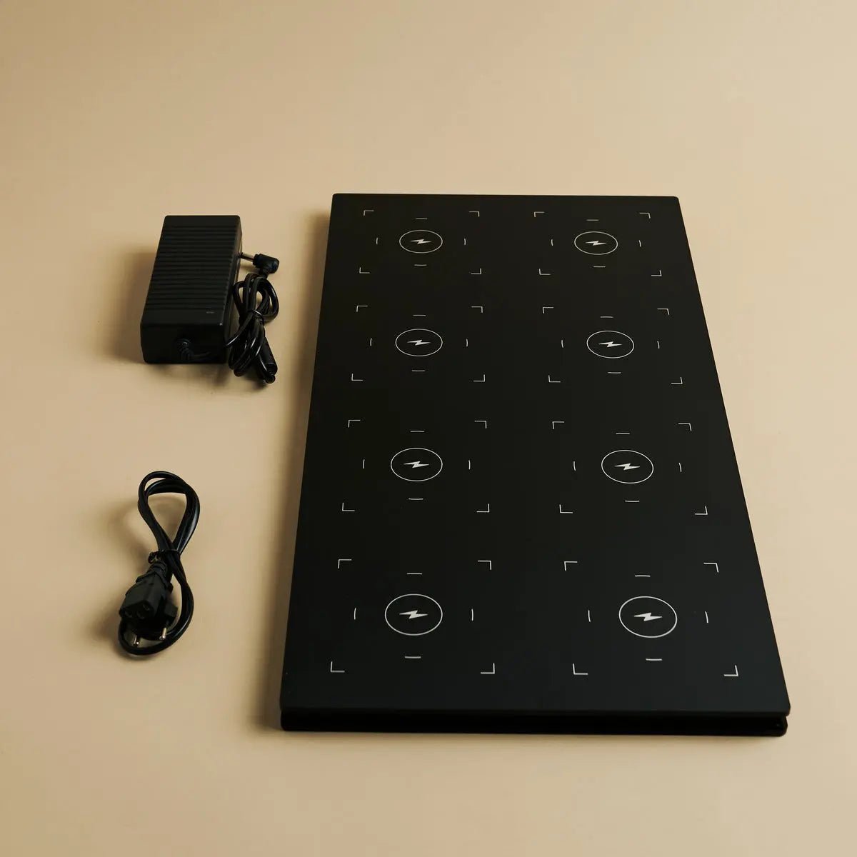 Combi set professionnel - 8 x de pijp mini les lampes de table rechargeables en cuivre et 1 x station de charge sans fil avec Qi-Technology - parfait pour les restaurants, l'hospitalité et les hôtels