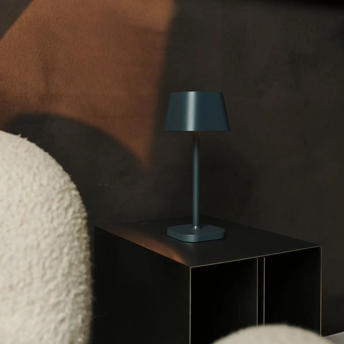Ava Stone Grey - lampe de table rechargeable | Lampe élégante et sans fil et dimmable