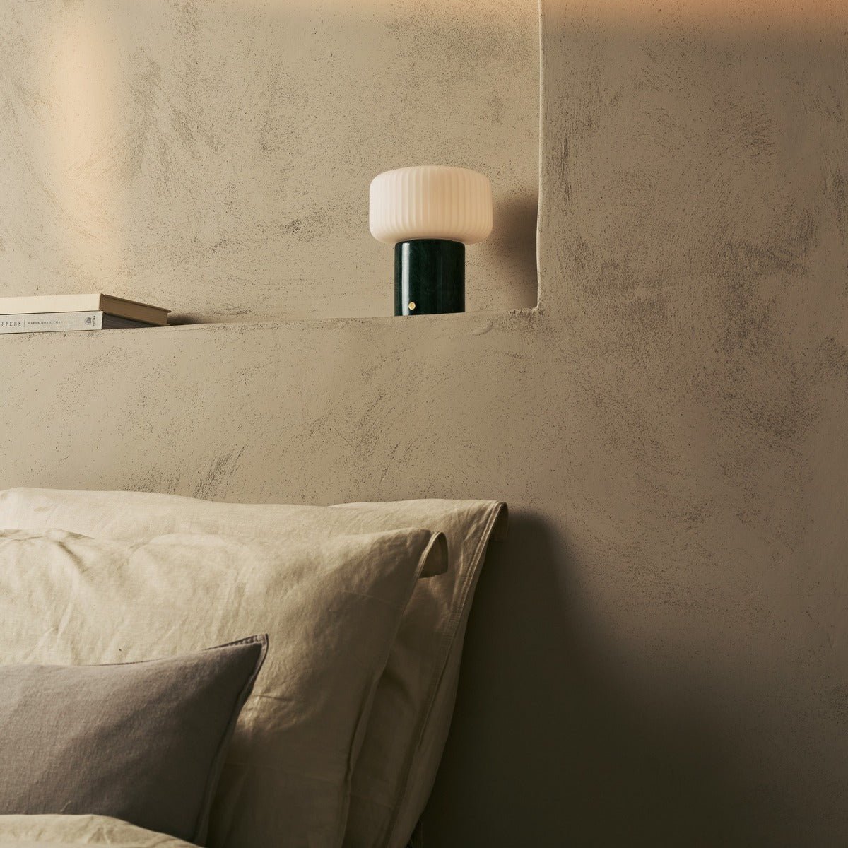 Renoir Black / Nero Marquina – Lampe de table en Marbre