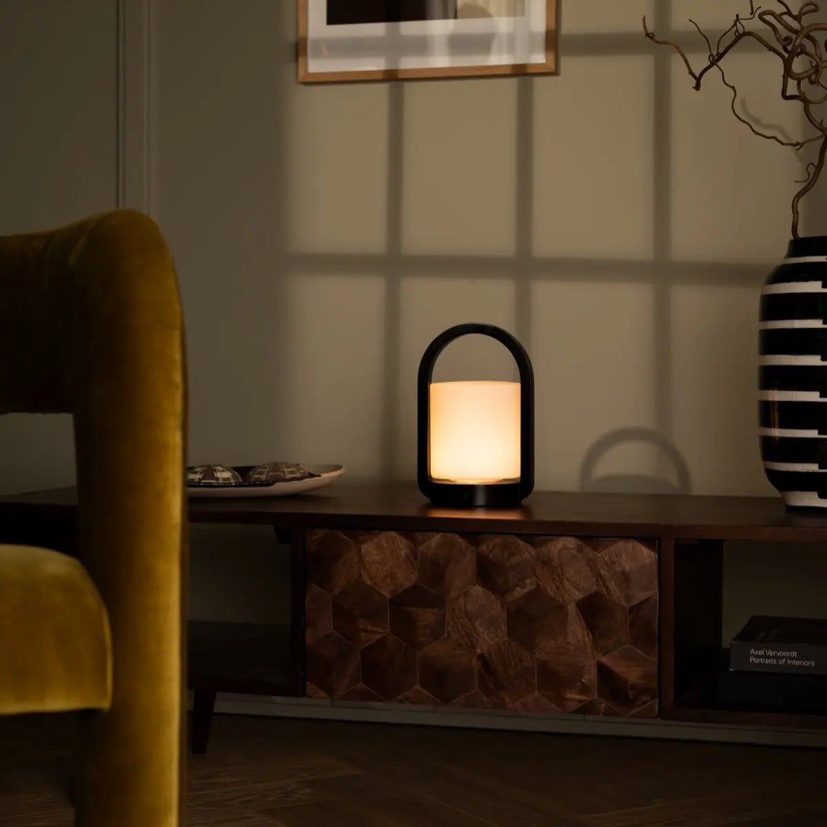 Lampe en bois George marron foncé – rechargeable, variable et portable