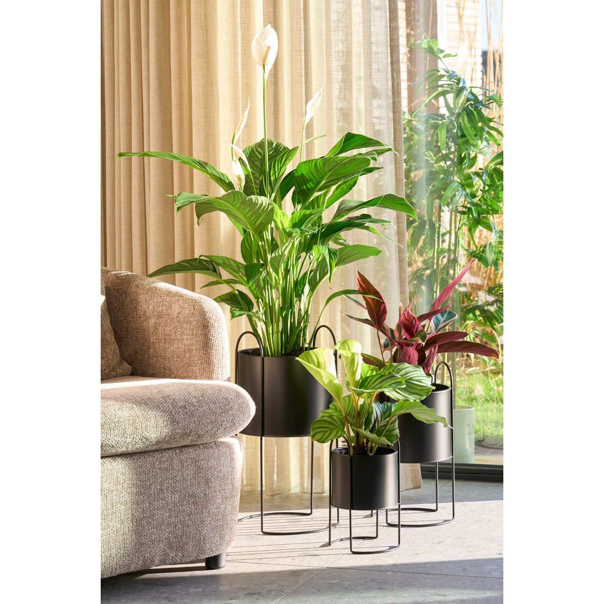 Petry Flowerpot on Standard - Ensemble de 3 - L27 x B25 x H51 cm - Métal - noir