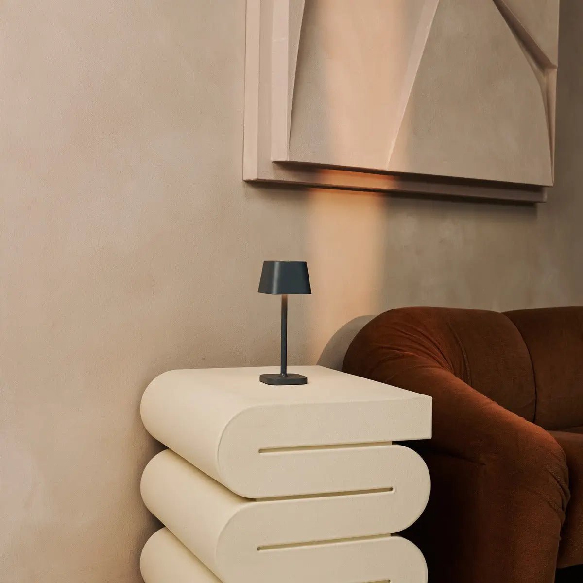 Ava Stone Grey - lampe de table rechargeable | Lampe élégante et sans fil et dimmable