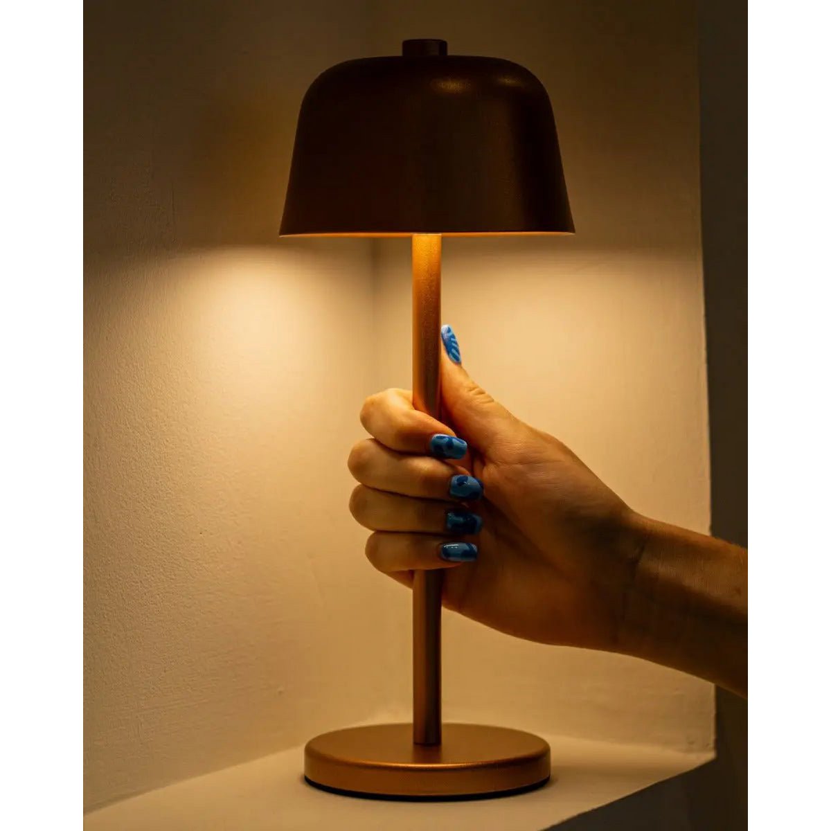 Lampe de table rechargeable en cuivre Anton | Éclairage élégant et sans fil