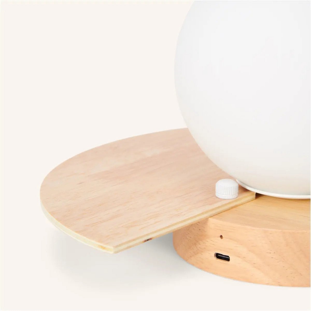 Applique murale sans fil Kane marron clair – Lampe rechargeable en bois et verre