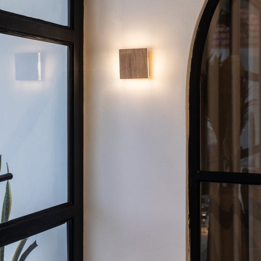 Lampe murale sans fil marron clair - lampe en bois rechargeable, dimmable et naturel